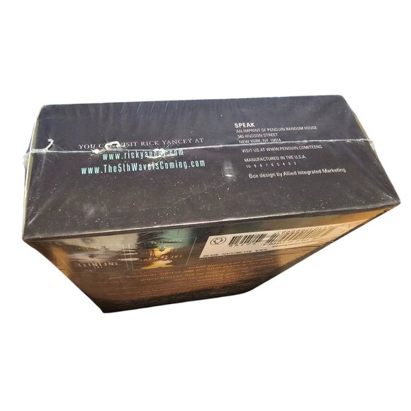 The 5th Wave Books 1 and 2 Rick Yancey Box Set SEALED NY Times Bestseller - Picture 6 of 6